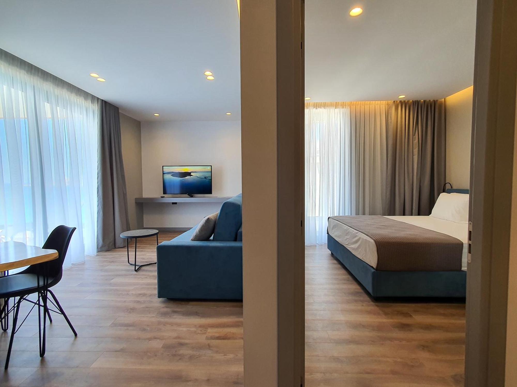 Lookout Apartments Sarande Room photo